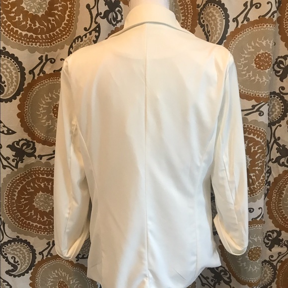 Sale ✅ White Blazer - Picture 5 of 6